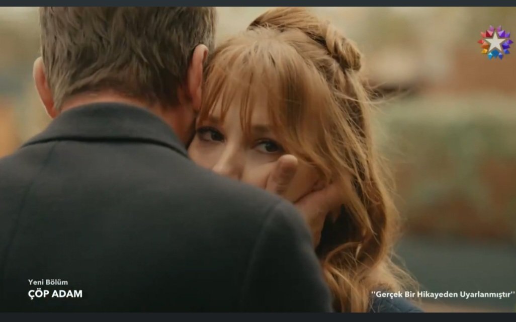 ElenaElBarMx's tweet photo. Que conchudez la de Tamer! Pero bueno, ahí está demostrando todo. ¡Dignidad Berrin, dignidad! 

#ElcinSangu 🧚‍♀️
#EnginAltanDüzyatan 웃
#ÇöpAdam
#TamPer 🧚‍♀️❣️웃 https://t.co/lIBrDhfpCy