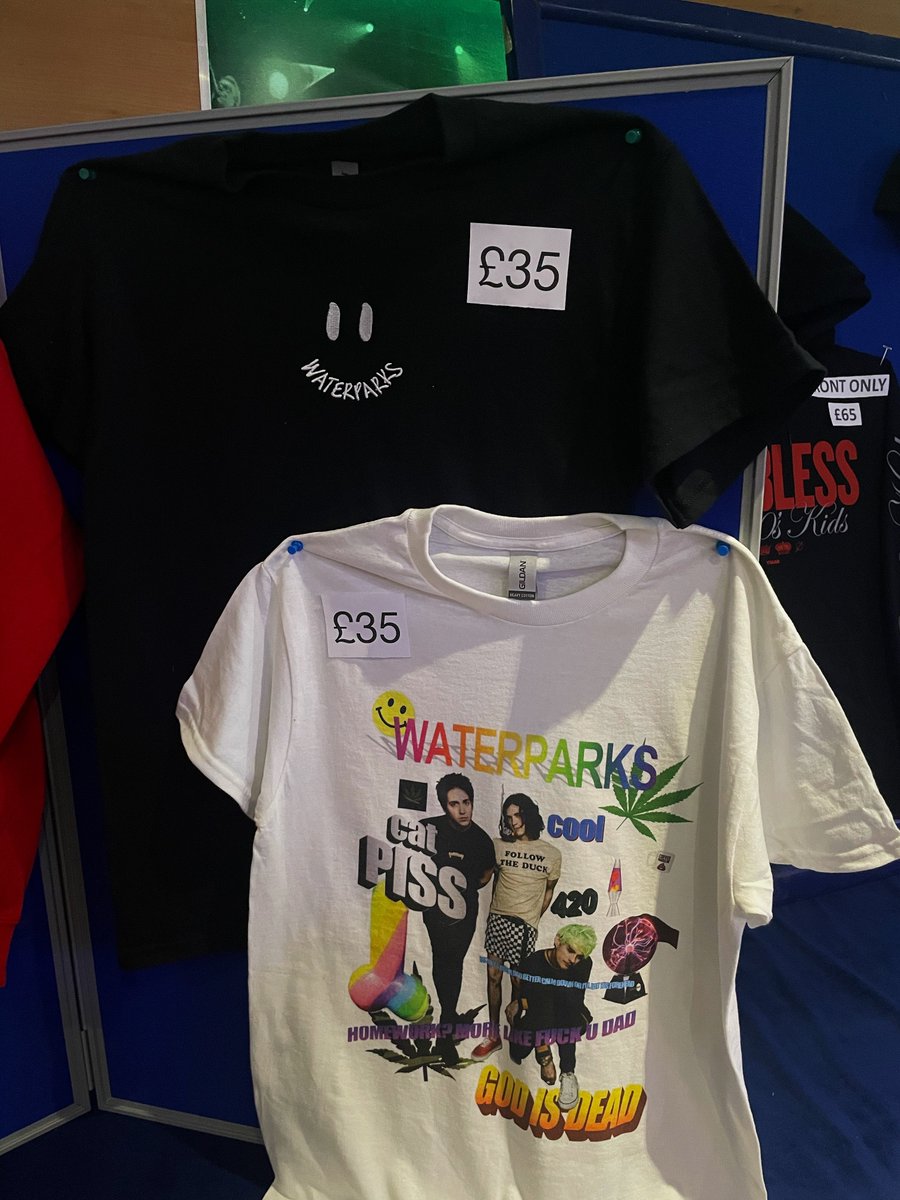 waterparks's tweet photo. UK MERCH https://t.co/bWOIwr3gkL