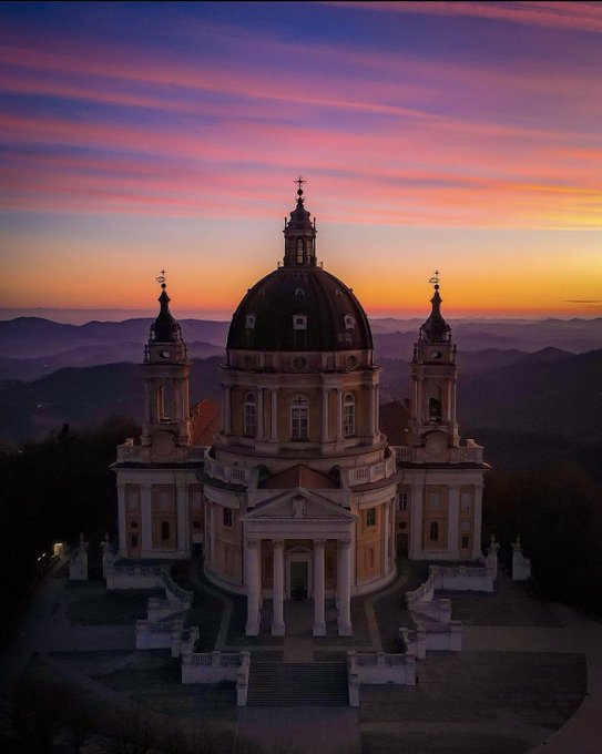 la basilica di superga all'alba
📷mauro_ger