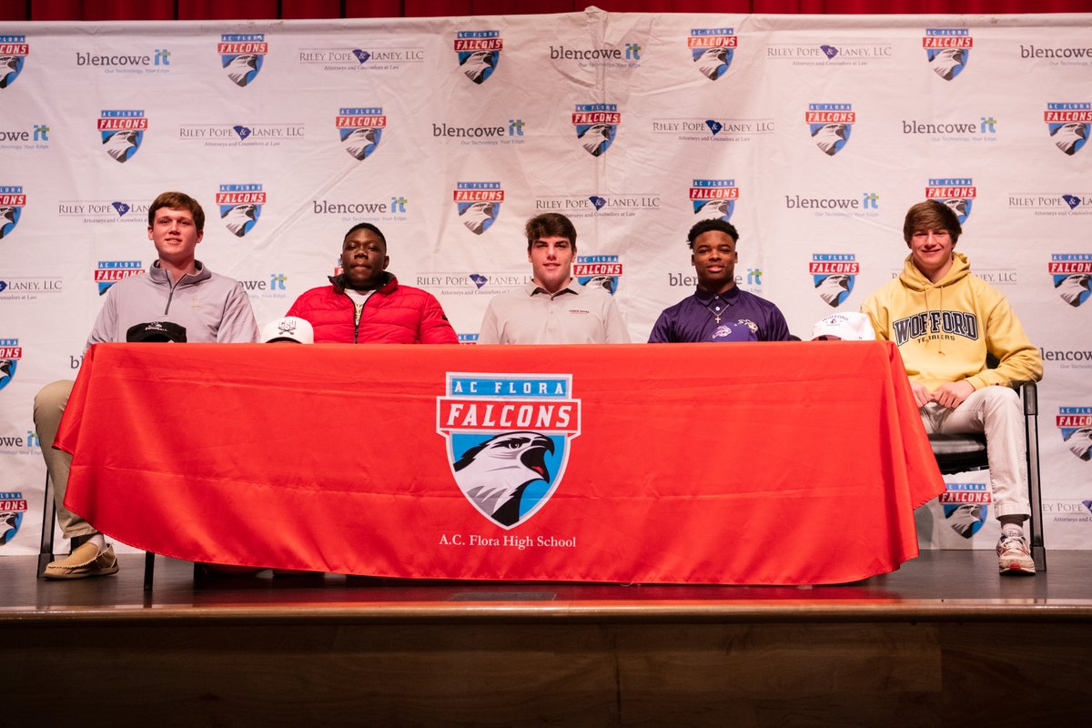 🔵🔴✍🏽📝 Congrats to our Football Falcons who signed today! @ACFloraFootball Ben Holmes - Wofford Kendarious Kinard - Charleston Southern Chris Lofton (not pictured) – James Madison Jack Moseley – Lenoir-Rhyne Jack Purdy – Wofford Markel Townsend – Western Carolina