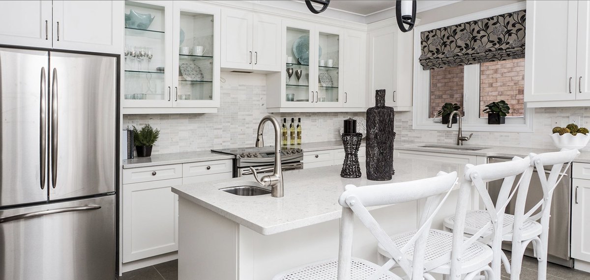 MSI Surfaces quartz slab Carrara Iris features a white background with subtle gray accents throughout the entire stone.
.
.
.
#countertop #countertops #countertopideas #countertopdesigns #countertopskitchen #countertopslab #countertopdesigns #quartzcountertop #quartzcountertops