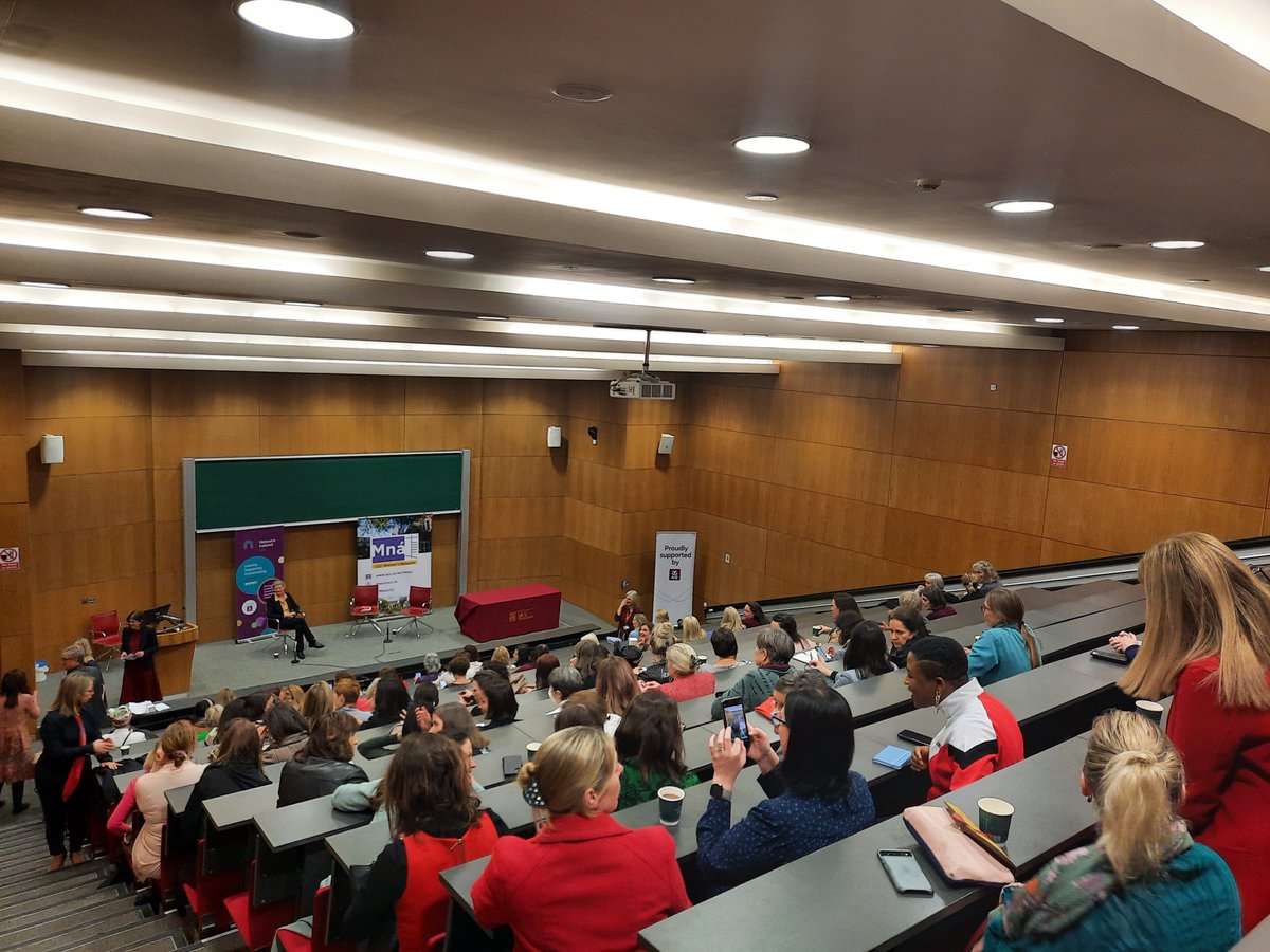 A great crowd here tonight in UCC. Welcome to all. @MASieghart @NetworkCork #TheAuthorityGap