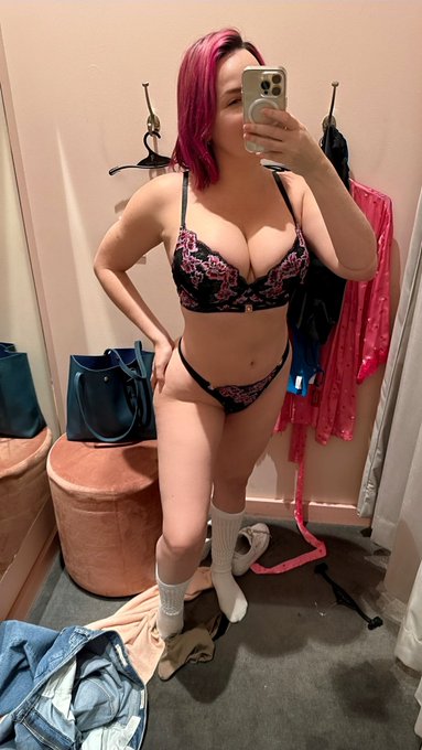 What do you think? https://t.co/K3D0NMpK6I<a href="/tag/mvsales"class="tags"><span>#mvsales</span></a>