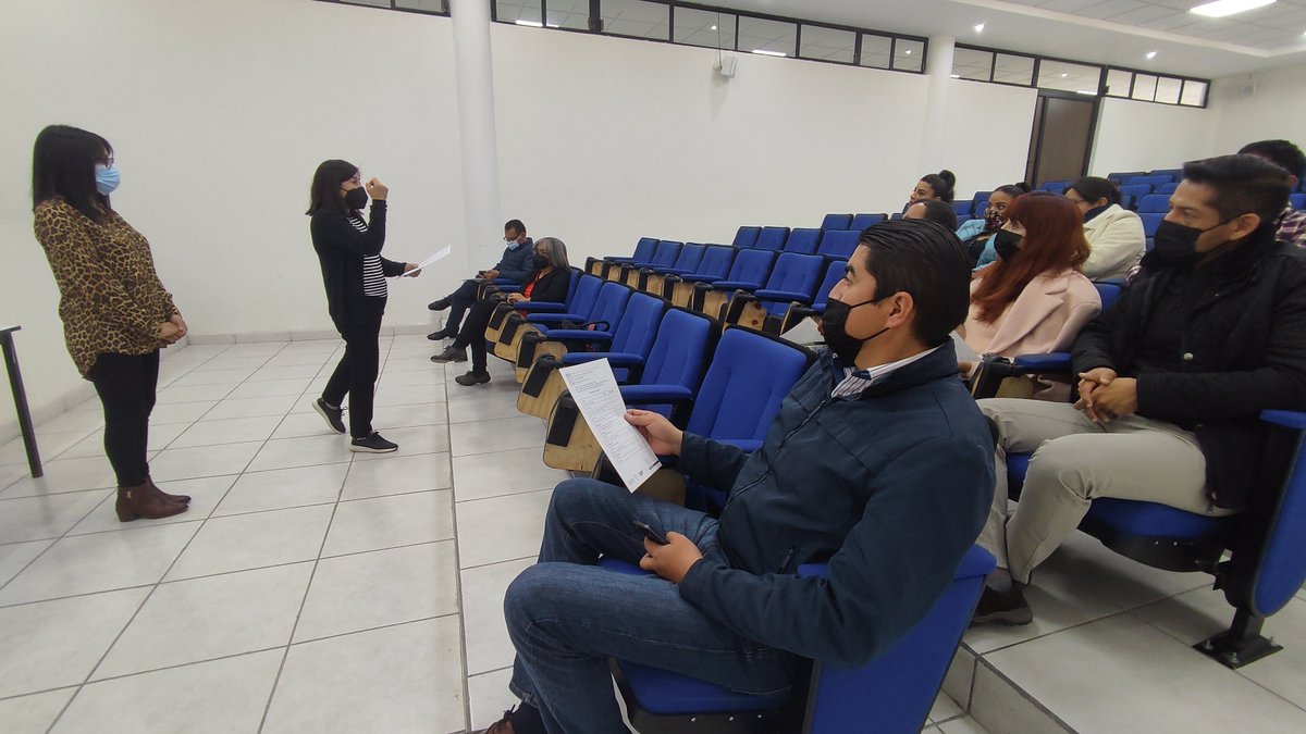 UPFIM_Oficial's tweet photo. Primera reunión de trabajo colaborativo del grupo de investigación de la 𝐋𝐢𝐜𝐞𝐧𝐜𝐢𝐚𝐭𝐮𝐫𝐚 𝐞𝐧 𝐄𝐧𝐬𝐞𝐧̃𝐚𝐧𝐳𝐚 𝐝𝐞 𝐥𝐚 𝐋𝐞𝐧𝐠𝐮𝐚 𝐈𝐧𝐠𝐥𝐞𝐬𝐚 𝐝𝐞 𝐥𝐚 𝐔𝐀𝐄𝐇, con la Academia de Inglés de la UPFIM. https://t.co/sEcVeOCTVE