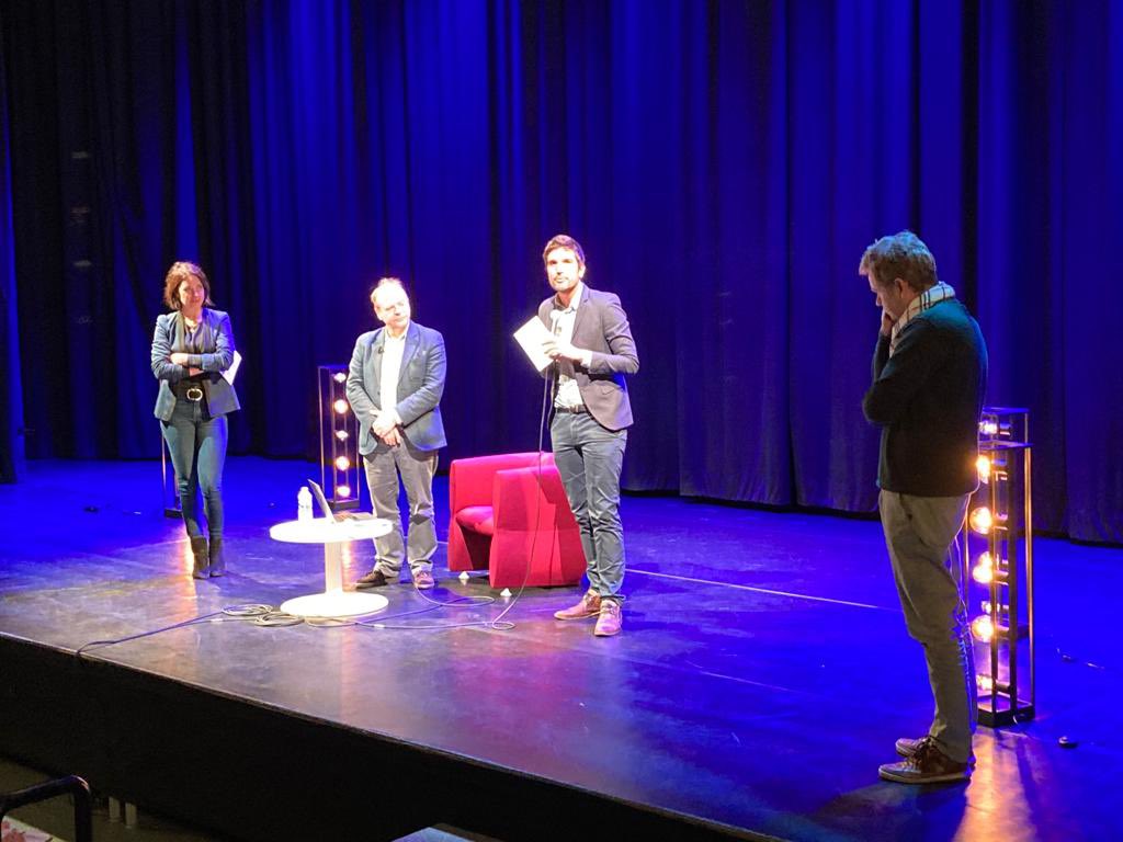 « Le Moyen Âge est la couche la plus profonde de notre contemporanéité », rappelle Patrick Boucheron (<a href="/cdf1530/">Collège de France</a>) au #Kino de l’<a href="/univ_lille/">Université de Lille</a>, lors de sa conférence « Renaissance et catastrophes », qui se clôt sur les défis de l’Anthropocène pour l’histoire et l’idée de transition.