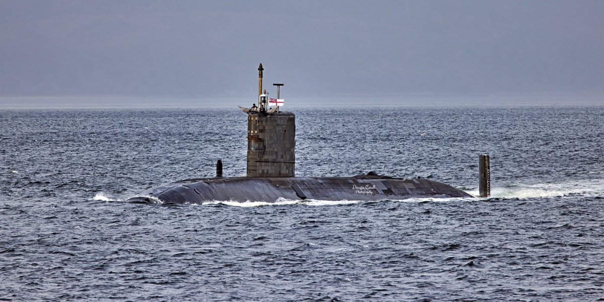 DougieCoullPix's tweet photo. Outbound T Class this afternoon.

#submariner #submariner #boat #royalnavy #navy #shipsinpics #tboat https://t.co/GP4MayTxYz