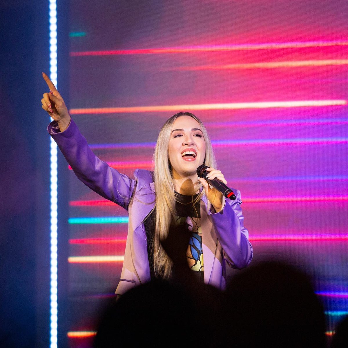 RefreshLED's tweet image. @RefreshLED is proud to partner w/ @MarthaMunizzi &amp;amp; @DanMunizzi serving the amazing @EpicLifeOrl community in Orlando, FL.
Product — @RefreshLED Diamond Indoor (61) 3.9mm pp 500x500mm - @novastartech Processing

#LEDWall #churchledwall #ledvideowall  

youtu.be/fgVyh45AHKU