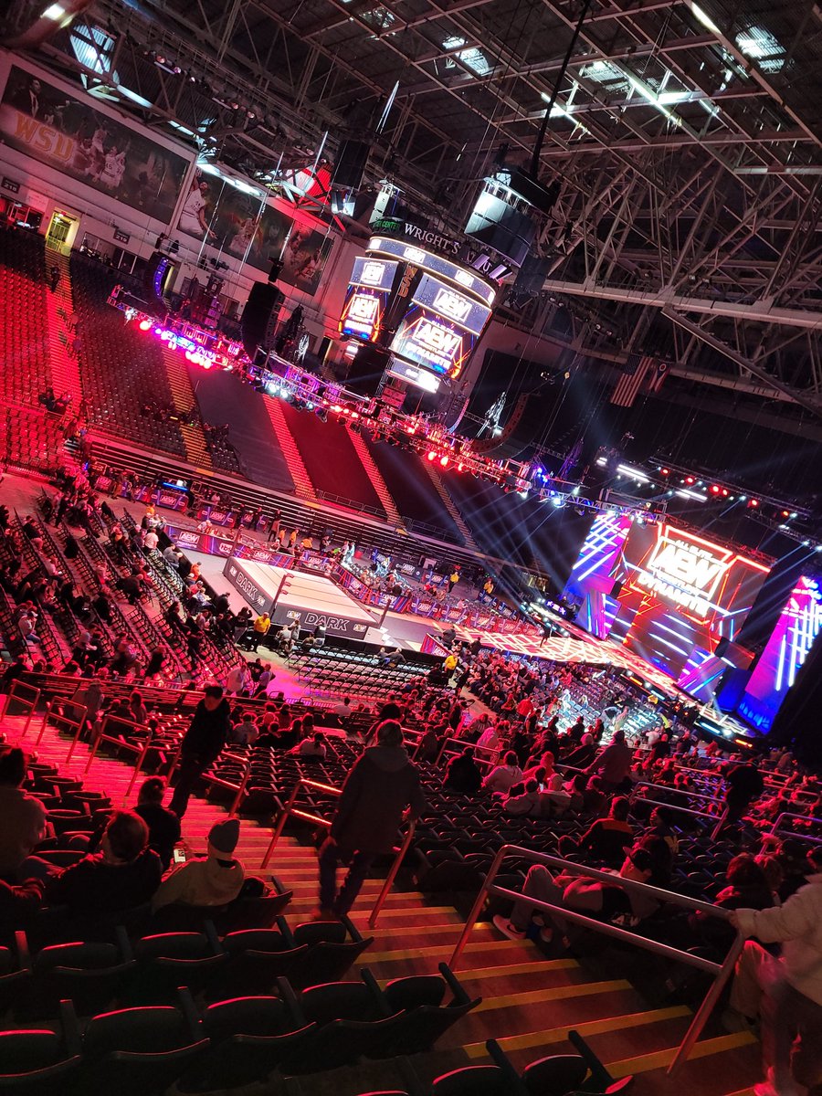 Thefatone513's tweet photo. #AEWDynamite my first time https://t.co/tfJHlRyTif