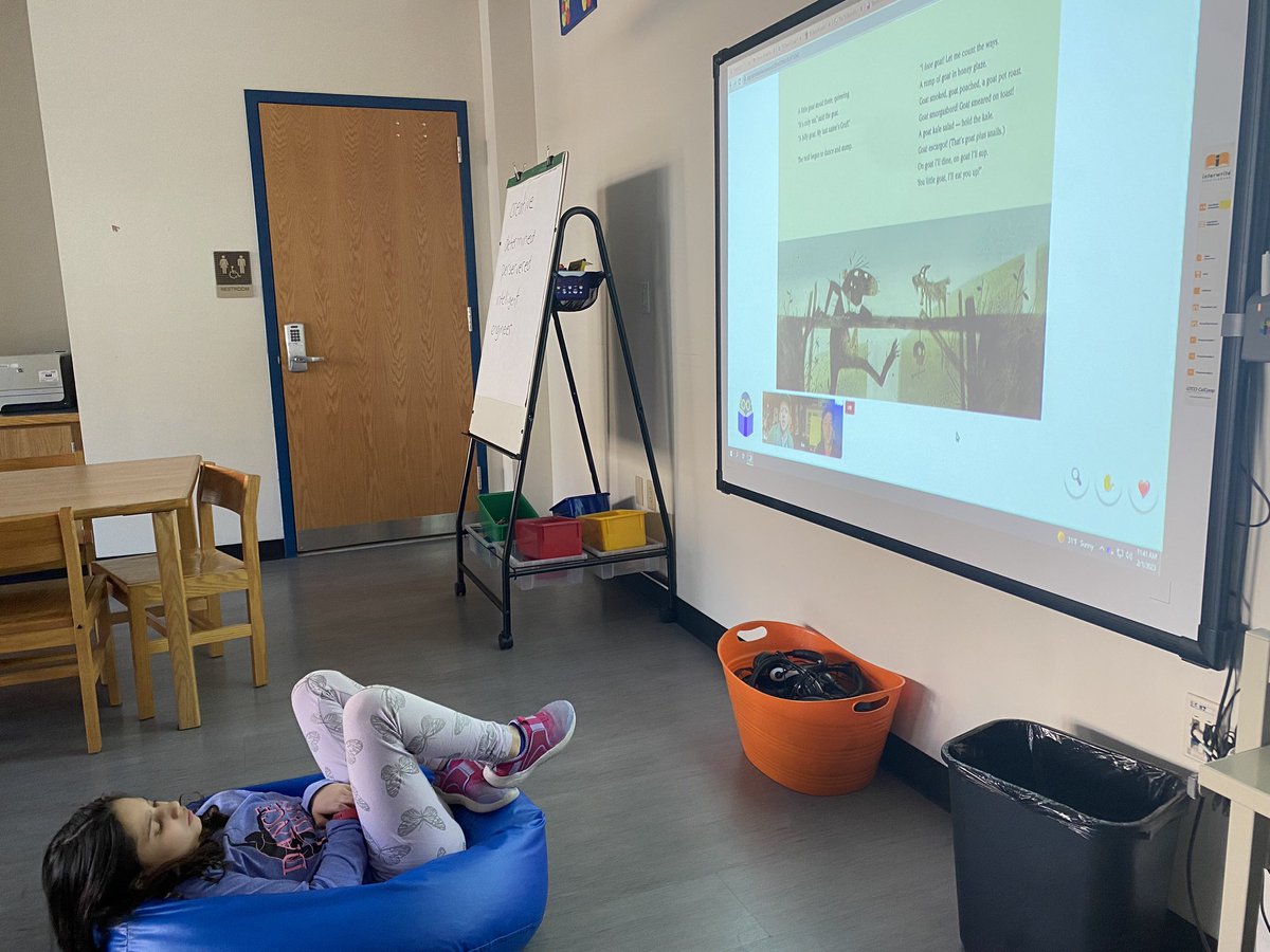 🎉 Happy #WorldReadAloudDay 📚Thank you @storyvoicelive for the 🌟great🌟 lineup of authors and illustrators today! Students @postroadschool ♥️loved♥️ hearing favorite stories read live by the authors themselves and drawing some book characters with the illustrators! ✍️