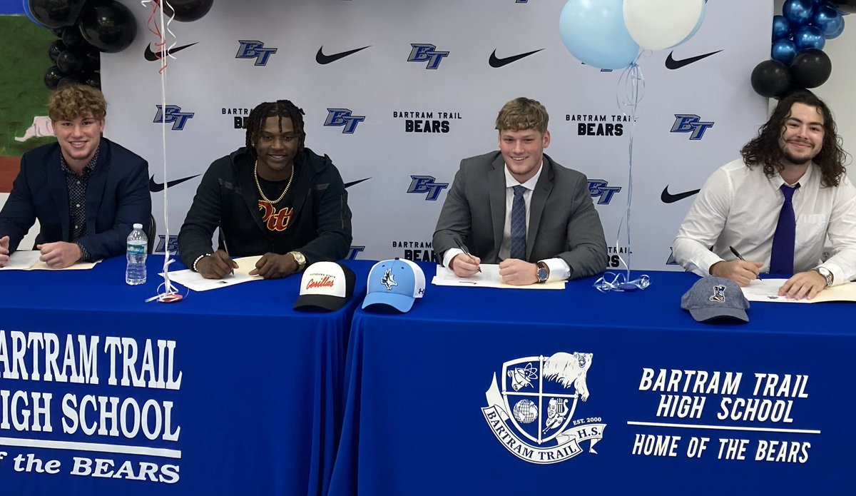 Congratulations to @ShaneArmstrong0 @ArionStith_ @HoukDavis @wewillwin848 on signing their college letter of intent today! Congratulations young men! Go make them better like you have Bartram!!