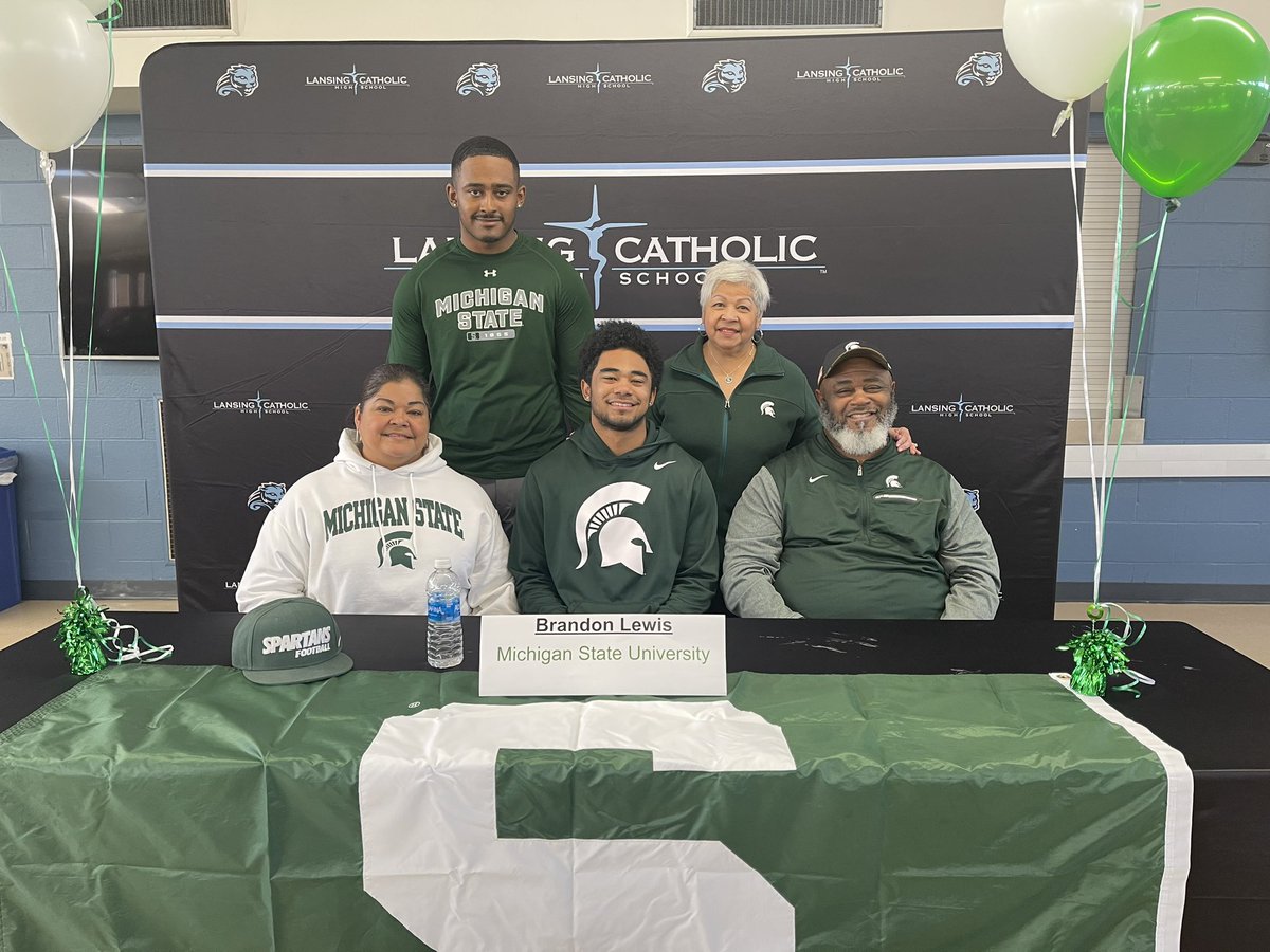 DB @Svsu #21 tweet media