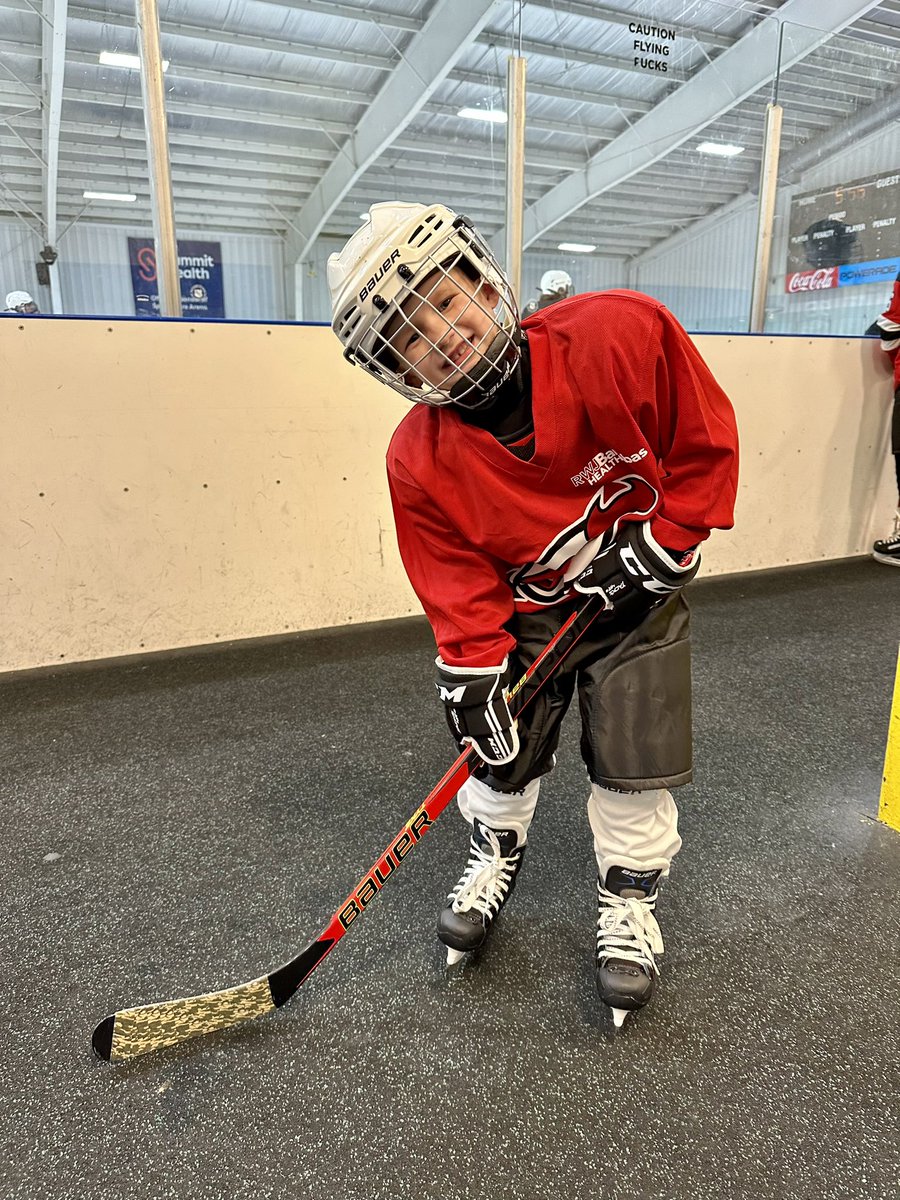 JamisonCoyle's tweet image. My little guy has his first hockey practice tonight 🥹🥹. 
#LearnToPlay