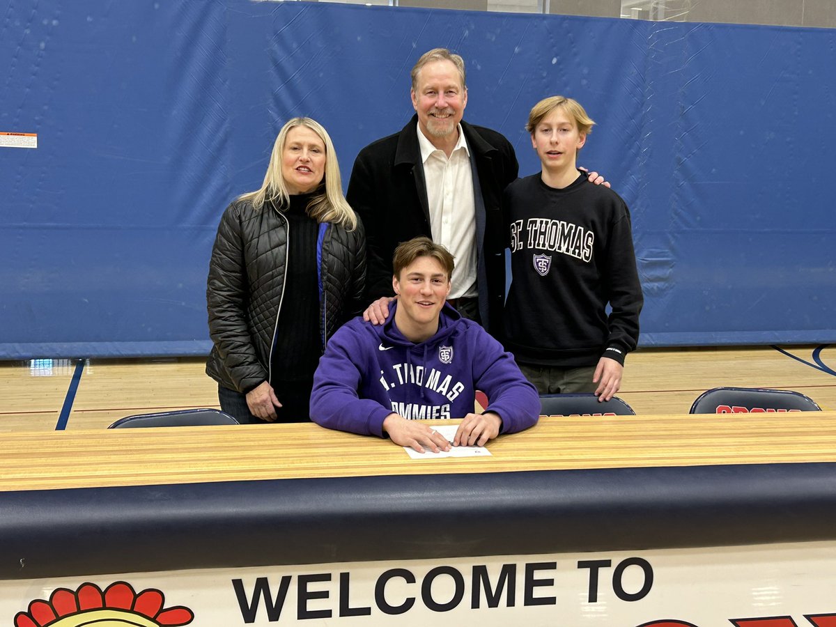 Congratulations <a href="/NashTichy/">Nash Tichy</a> for signing with <a href="/UST_Football/">St. Thomas Football</a>.  Your hard work has certainly paid off - keep it up.  We look forward to watching you grow as a Tommie!!
#OneDream #OneTeam #RiseasONE