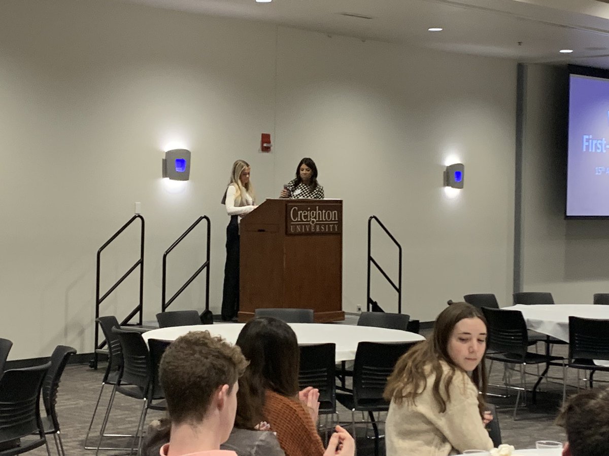 wwyjr's tweet photo. Wonderful 15th Annual Provost Reception for First-Year Scholars here @Creighton and met several amazing young leaders who are ready to Go Light the World on Fire! #JesuitEducated @BluejayLife https://t.co/QThC3hlvOJ