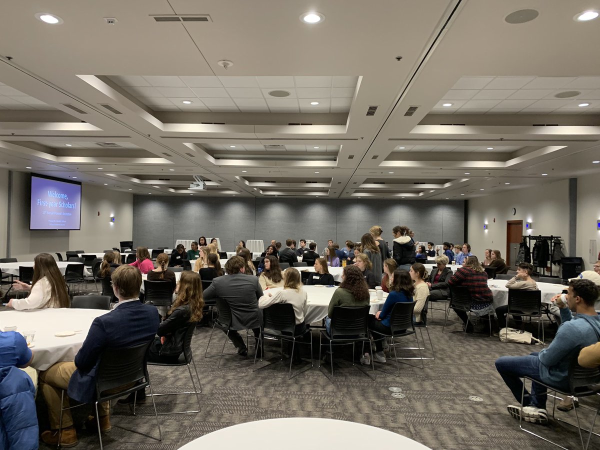wwyjr's tweet photo. Wonderful 15th Annual Provost Reception for First-Year Scholars here @Creighton and met several amazing young leaders who are ready to Go Light the World on Fire! #JesuitEducated @BluejayLife https://t.co/QThC3hlvOJ