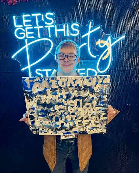 dallasdsg's tweet photo. Let's get this party started ๐จ
Our adults had a great time on Saturday night at Pipe and Palette!
#DownsyndromeAwareness #ValuedandIncluded https://t.co/dEs0QxbDWF