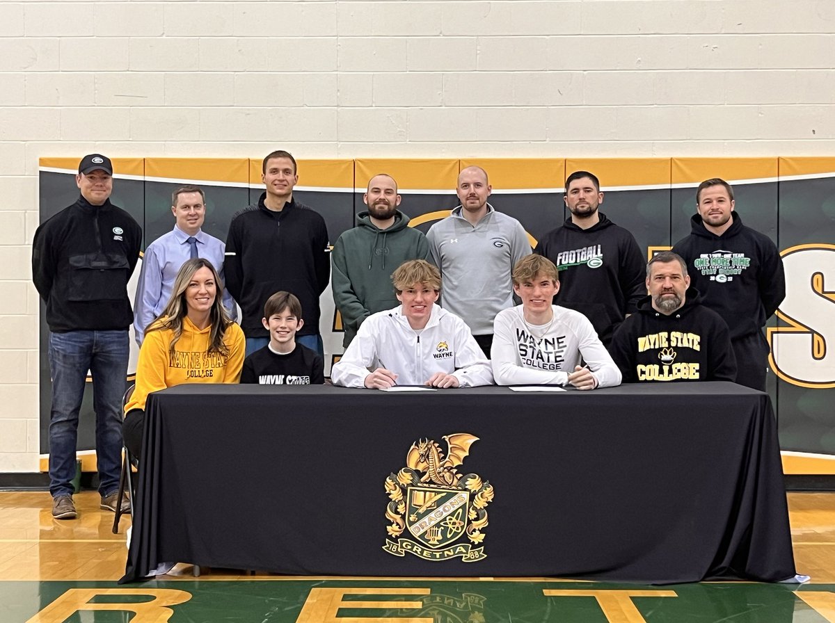 S/O to the Moore brothers on their signing to Wayne State.  Go Wildcats!