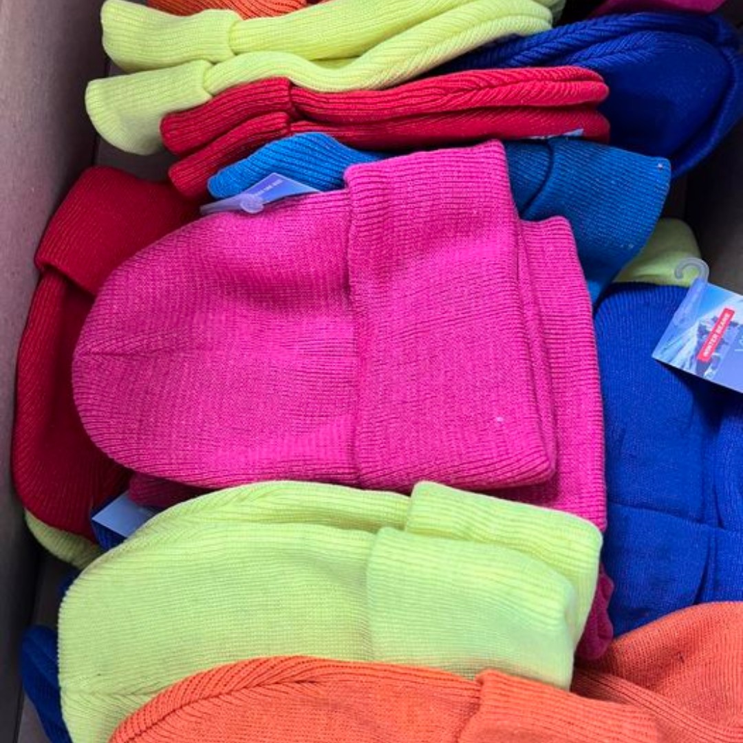 okrlslibraries's tweet photo. For the month of February, any child who checks out a book at the Appling County Public Library can choose their very own beanie to take home! https://t.co/aVRigAl4Jl