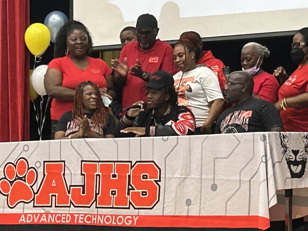 AJHS Tigers Athletics tweet media