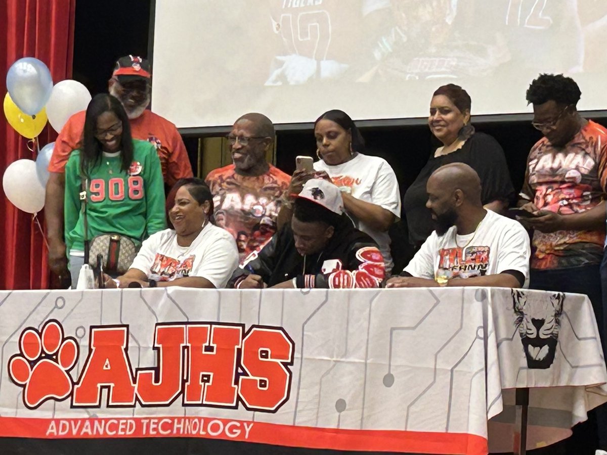 AJHS Tigers Athletics tweet media