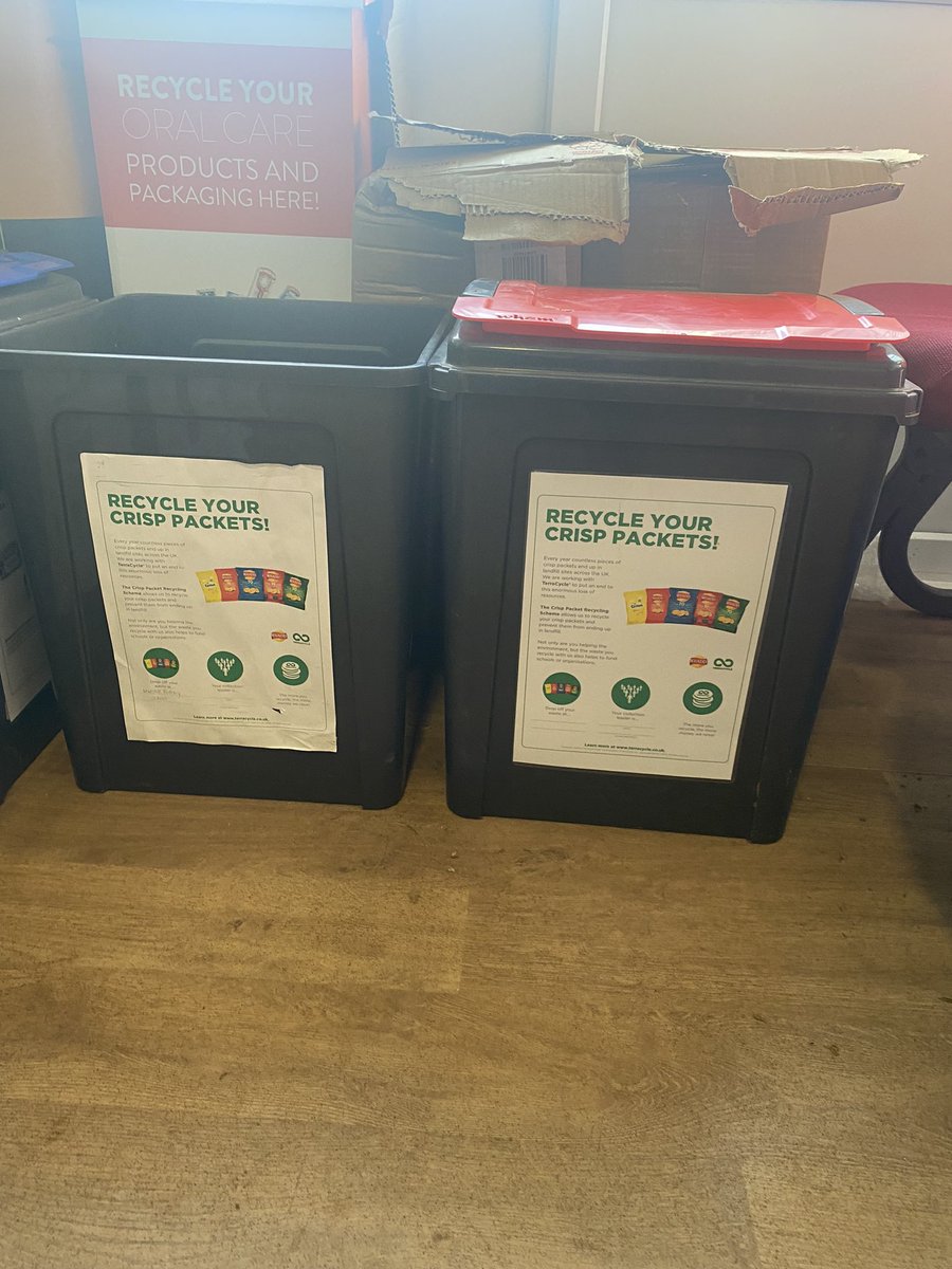 KnelstonPrimary's tweet image. Diolch to Tracey @PittonCross for continuing to support the community with recycling and for collecting our bread bags, Pringles tubes and crisp packets! We collect these items as well as Pitton Cross Caravan Park and the sports club #knsppv #knspcom