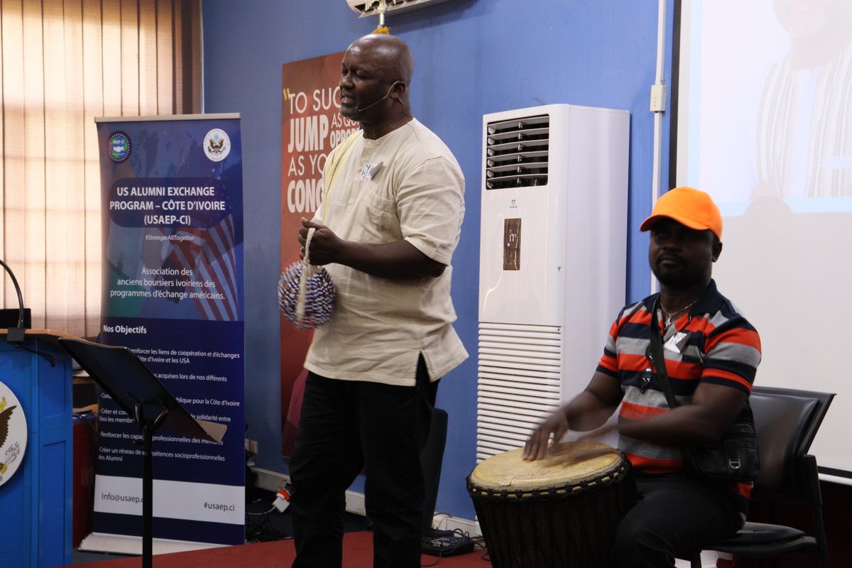 UsaepC's tweet photo. L'#USAEP-CI organise une cérémonie en l'honneur de l'Ambassadeur des USA en CI SEM Richard K. BELL en fin de mission. Merci Excellence 🙏🙏🙏 U.S.
@USEmbAbidjan @USDEPARTMENTO12 @AmericanSpaces @exchangealumni @AmCorner_INPHB https://t.co/BO3gPYBpy5