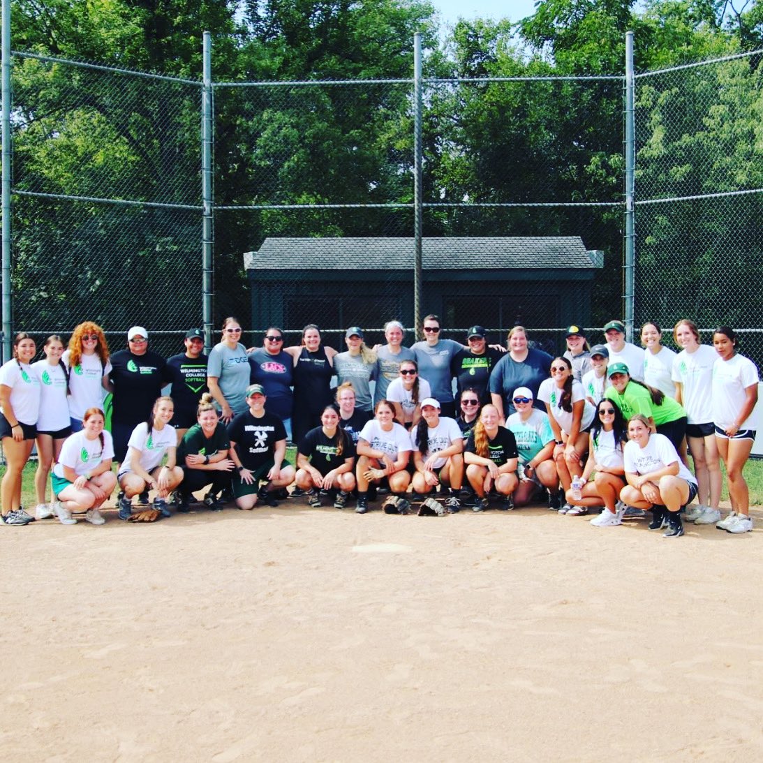 Happy National Girls and Women in Sports Day from those who have paved the way to those who will take the lead 💚🥎 #TheFutureisFemale 
#NationalGirlsAndWomenInSports