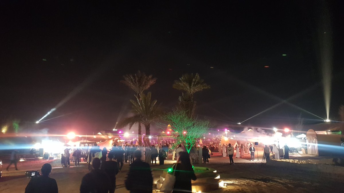 marwamelhem93's tweet photo. Desert Stanzas is happening now ❤
@EmiratesLitFest
@globallitfests
#مهرجان_الإمارات_للآداب
#خير_جليس
#emirateslitfest
#oldfriends
#GAOLF https://t.co/gH5v8xexZl