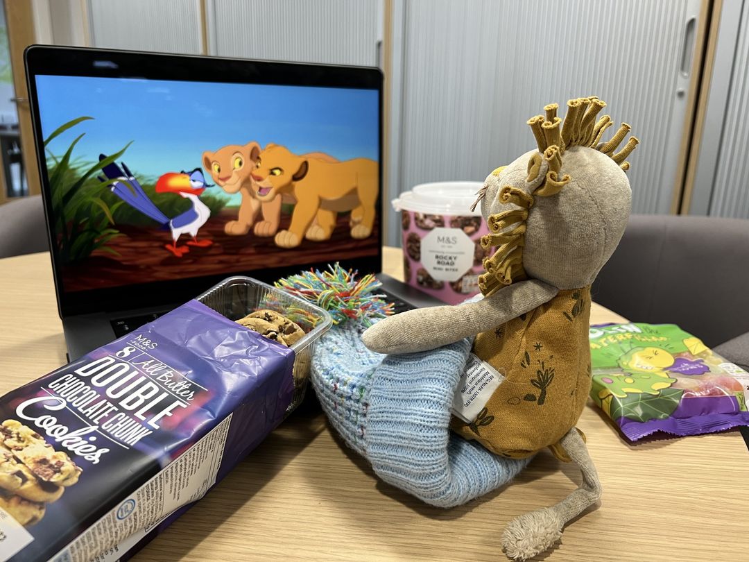 StokeonTrentLive (@sotlive) on Twitter photo This little chap has been left at Staffordshire Children's Hospital at Royal Stoke. ๐
Now staff at the hospital are appealing for the little guy's owner to come forward by calling 01782 679012 or 01782 675475 or email communications@uhnm.nhs.uk ๐ฅ This little chap has been left at Staffordshire Children's Hospital at Royal Stoke. ๐
Now staff at the hospital are appealing for the little guy's owner to come forward by calling 01782 679012 or 01782 675475 or email communications@uhnm.nhs.uk ๐ฅ