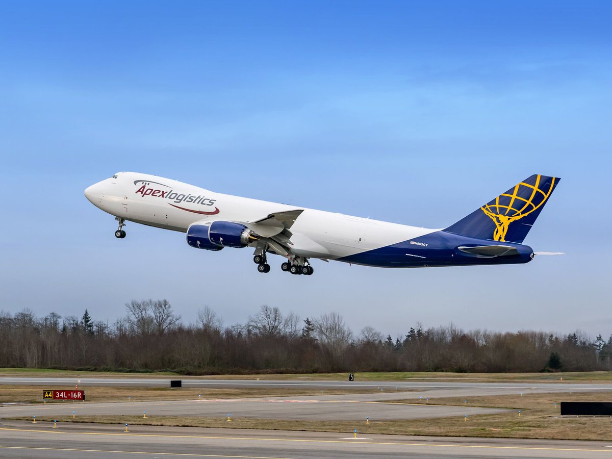 JordanWeir45's tweet photo. Last ever @Boeing 747 to be built at @FlyPaineField has been delivered to @AtlasAirWW N863GT 🇺🇸 what a beauty 😍 she’s a 747-8F 👌🏼 the Jumbo Jet will still be flying for many years to come 👍🏼😃✈️ @BoeingAirplanes @ApexLogistics_1 #Final747 #ThankYou747 #QueenOfTheSkies #AvGeek https://t.co/qKgCcQTJth