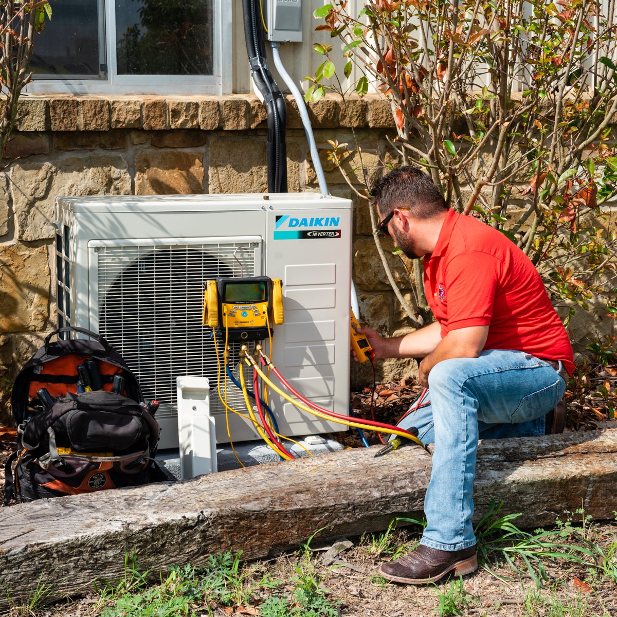CustomAirSalado's tweet photo. When your HVAC system shuts down, we show up! Just give us a call, and we'll be there to get it back up and running: (254) 727-5665. https://t.co/J4Uh0EmiLj