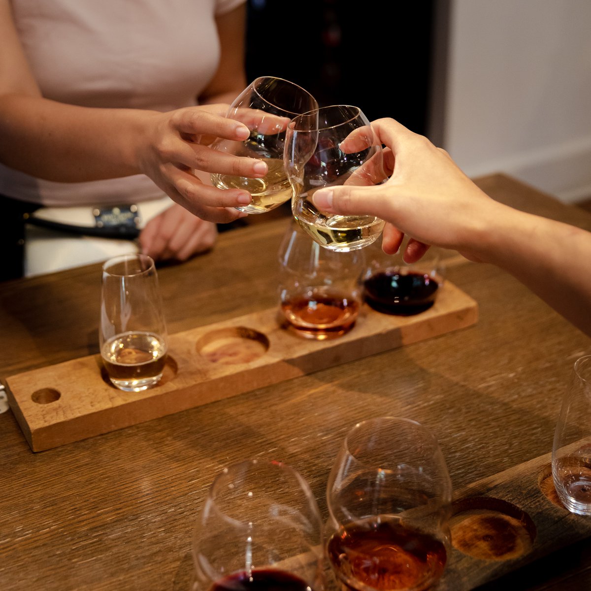 Not that you need a reason, but it’s #GlobalDrinkWineDay, so get on down to Creekside and celebrate with us! We’ve got the glasses already lined up! 🍷 🍷 🍷 🍷