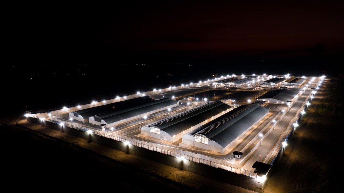 Centro de Confinamiento del Terrorismo