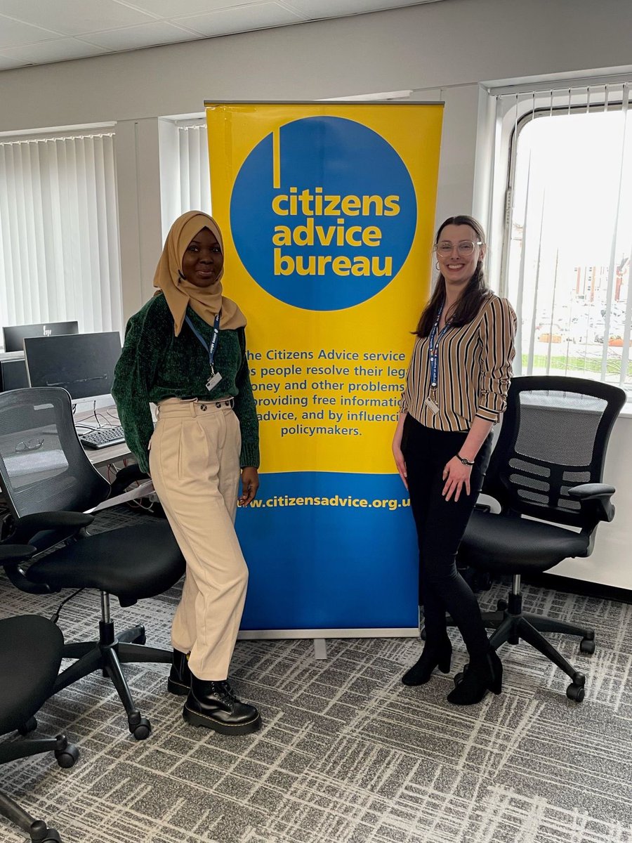 Angela_King1's tweet photo. Huge thanks to everyone who gave up their time to support the Legal Fair today hosted by @Teeslawclinic. It was fantastic to see our current students being supported, and so many of our alumni representing the legal profession in the Tees Valley. @TUSSSHL https://t.co/p0MXbeckaD