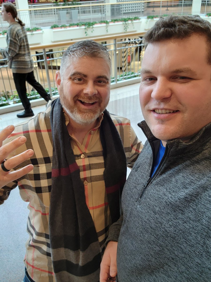 realsixfig's tweet photo. Probably two of the world's most wanted in this picture! Thx for lunch and it was great catchup up with you! @Bitboy_Crypto! https://t.co/Ir1NOQKjsw