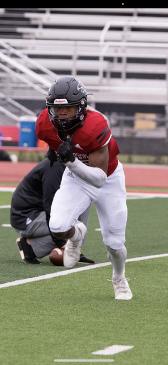 Caeleb Roper (@ropercaeleb) on Twitter photo Officially signed to <a href="/Threshers_FB/">Bethel College FB</a>! Lets go! #rollon <a href="/WHtsFootball/">HEIGHTS FOOTBALL</a> <a href="/WHtsAthletics/">Wichita Heights Athletics</a> <a href="/CoachStokesBC/">AB Stokes</a> @CoachGrider_BC <a href="/CoachMarkhamBC/">Daylon Markham</a> Officially signed to <a href="/Threshers_FB/">Bethel College FB</a>! Lets go! #rollon <a href="/WHtsFootball/">HEIGHTS FOOTBALL</a> <a href="/WHtsAthletics/">Wichita Heights Athletics</a> <a href="/CoachStokesBC/">AB Stokes</a> @CoachGrider_BC <a href="/CoachMarkhamBC/">Daylon Markham</a>