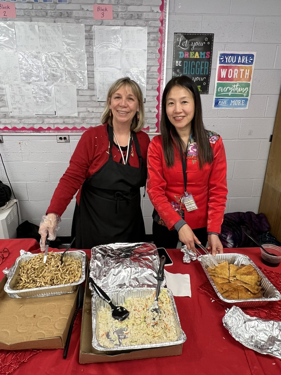 The OBEA, through a grant from NJEA, was proud to support the Sandburg Diversity Club as they celebrated Chinese New Year. 

Thank you to club advisor Lauren Piserchia for coordinating!