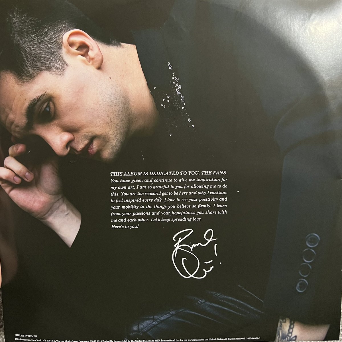 TheSkullHQ's tweet photo. Crying! At The Disco right now. From the Pray For The Wicked vinyl. #PanicAtTheDisco #PrayForTheWicked #BrendonUrie #Vinyl https://t.co/KVj7Fi1qMD