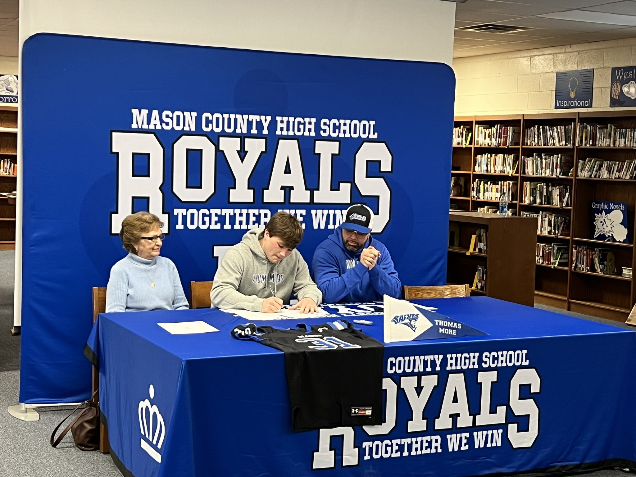 Travis Scaggs on Twitter "Mason County Senior Carter Sanders signed
