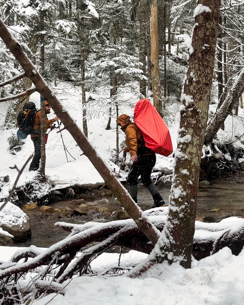 MartyMorissett3's tweet photo. Water crossings are always tricky and can be quite dangerous on winter backpacking trips. Go slow and use your trekking poles as a third and 4th point of contact to help with balance!

#camping #backpacking #wintercamping #winterbackpacking #hiking #trekking #wildcamping https://t.co/C7cUU7f2Er