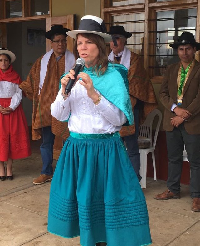 EIPeruano's tweet photo. ¡Hipocresía pura, dura y rancia! https://t.co/Yyvr6vbwiY