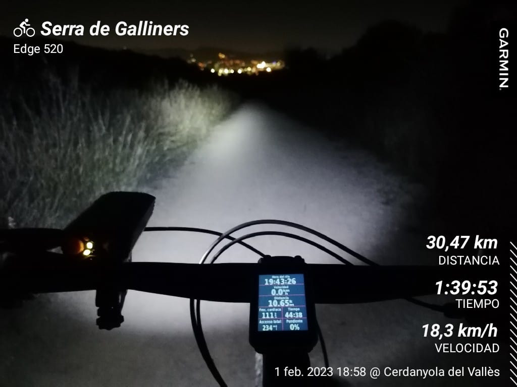 Toni_Calvo's tweet photo. Una altra tarda de rodes grosses per #SerraDeGalliners 🚵🏻♂️ https://t.co/InzqMDOwQz