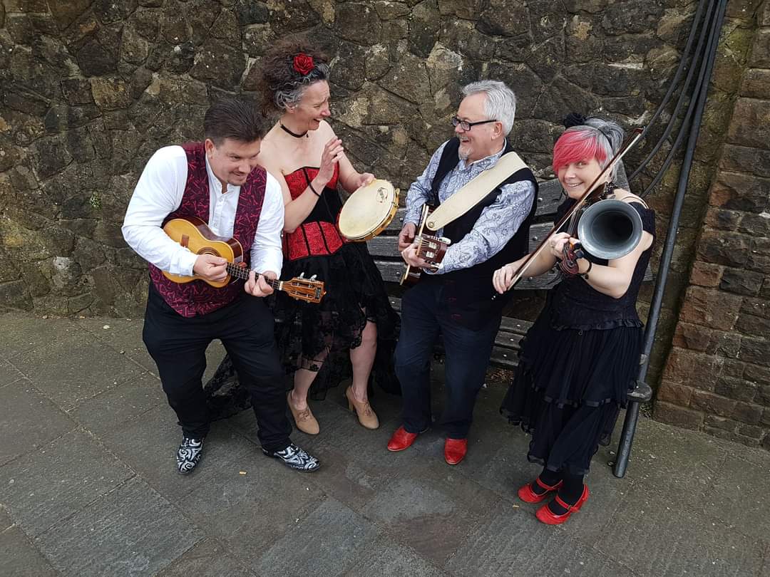 We're coming to Eastbourne on Friday! <a href="/PrintersPlayH/">Printers Playhouse</a> at 8! #livemusic #Eastbourne