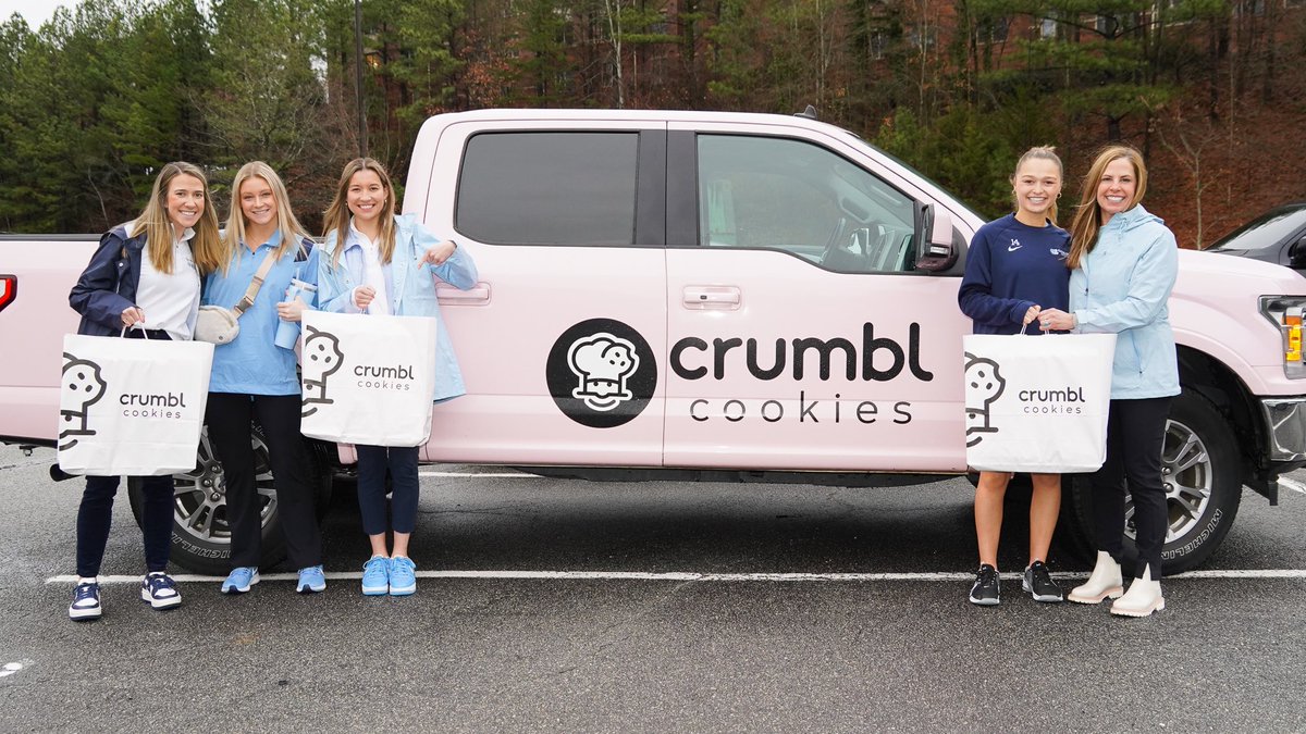 GoHeels's tweet photo. Special thanks to our friends at @TheRamsClub and @CrumblCookies who teamed up to make National Girls &amp; Women in Sports Day extra special for each female staff member in the athletic department 🍪🌹
 #GoHeels x #NGWSD https://t.co/4xjmbiGf90