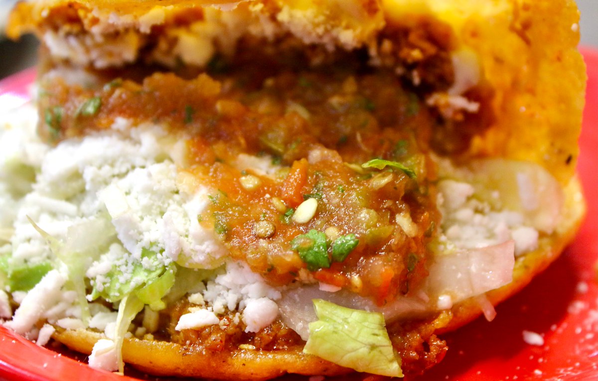 Junto a autoridades de <a href="/CulturaCiudadMx/">Secretaría de Cultura de la Ciudad de México</a> y @GranFeriadeMX, presentamos en @PBicentenarioMX el regreso de La Gran Feria de México del 🗓️ 17 de febrero al 5 de marzo, con juegos mecánicos, teatro, <a href="/circoataydehnos/">CIRCO ATAYDE HNOS. OFICIAL</a>, música, gastronomía y mucho más.🎡🎭

#SecturCDMXInforma