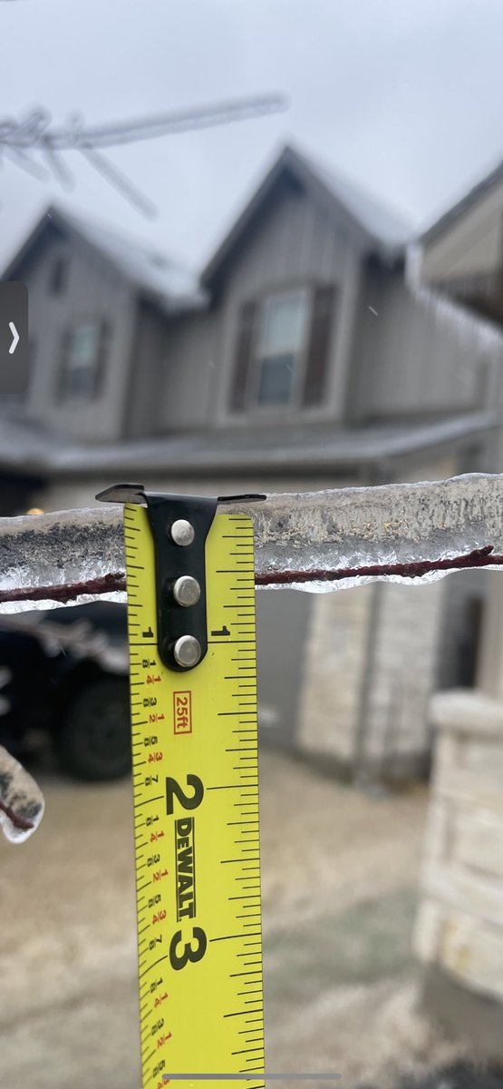 tylersummerbell's tweet photo. @averytomascowx 5/8” on some branches. Crazy.. Liberty Hill. https://t.co/TElRAZ44R3
