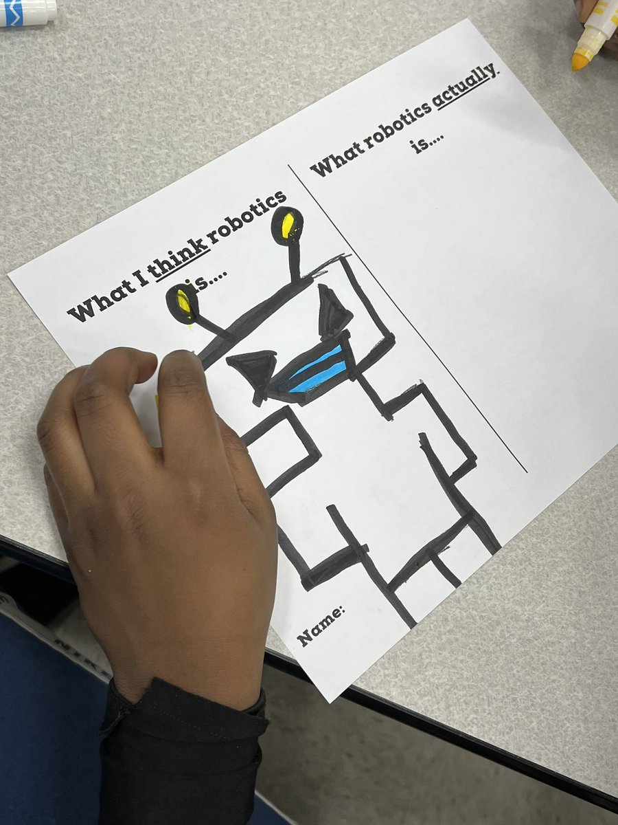 MrsForino's tweet image. @HMSTEAMRobotics started today!