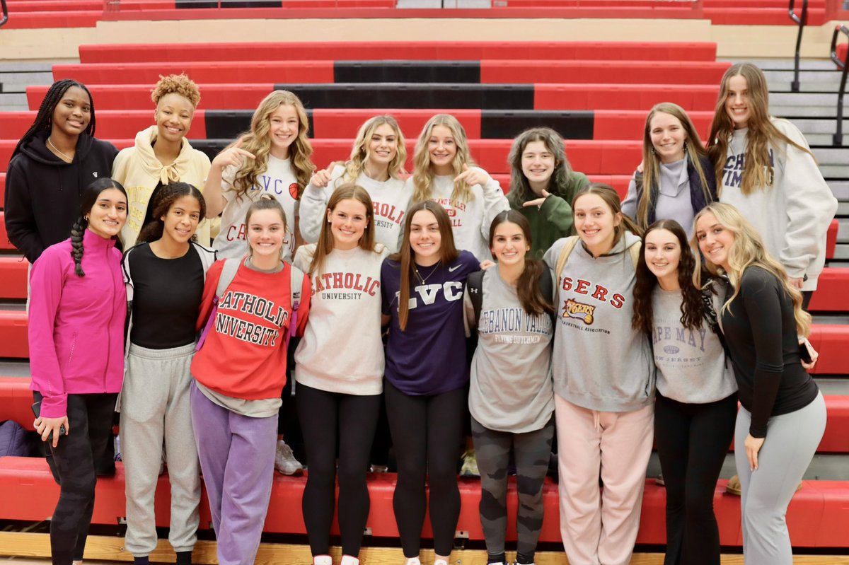 cv_girlsbball's tweet photo. Congrats to Alexa Holcomb and Kate Berra on National Signing Day! Best wishes to Alexa who signed with LVC for basketball and Kate with Catholic University to play volleyball #cvproud 🦅 https://t.co/umPTKpGTds