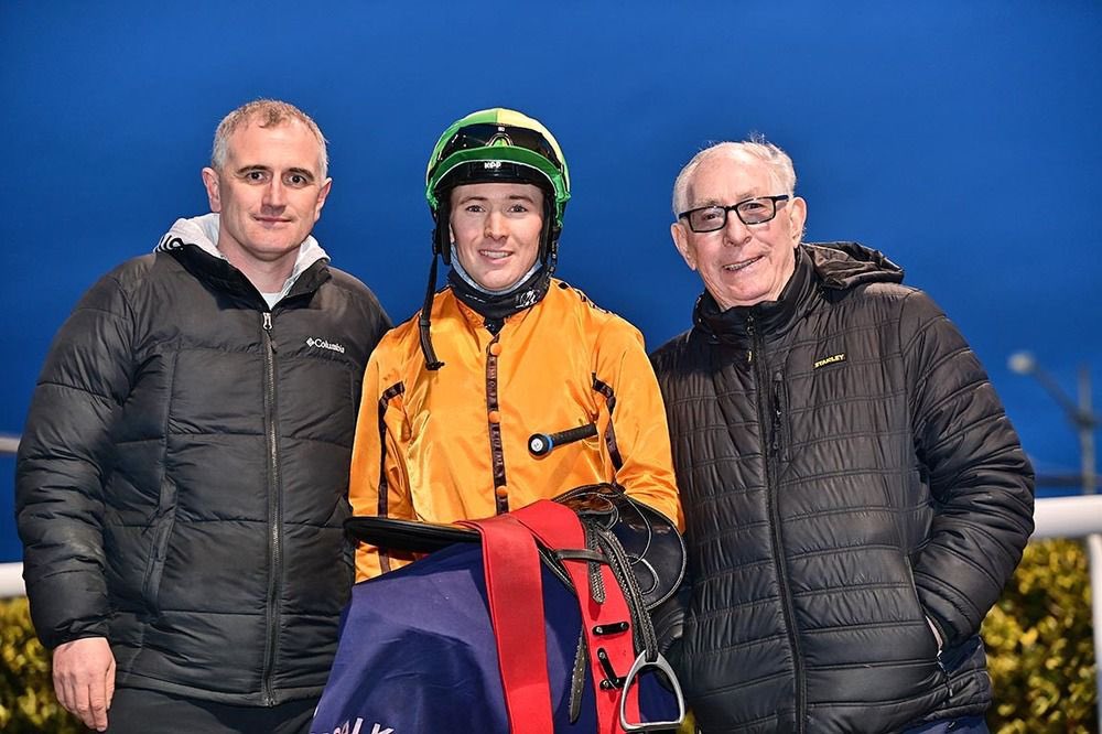 RacingHilltop's tweet photo. James &amp; Jim with Colin after Tai Sing Yeh wins 👏👏👏🥇🏆🥇🐎🐎 https://t.co/YzklrypSMP