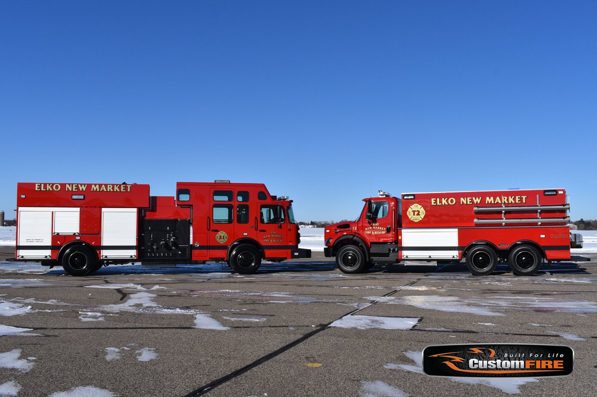 CustomFIREApp's tweet photo. The Elko New Market Fire Relief Association took delivery of their TWO new #FireTrucks from CustomFIRE.  They purchased a 3000-Gallon #Tender and a Custom #Pumper using the HGACBuy Cooperative Purchasing Program. https://t.co/YNvVYPXF1Q